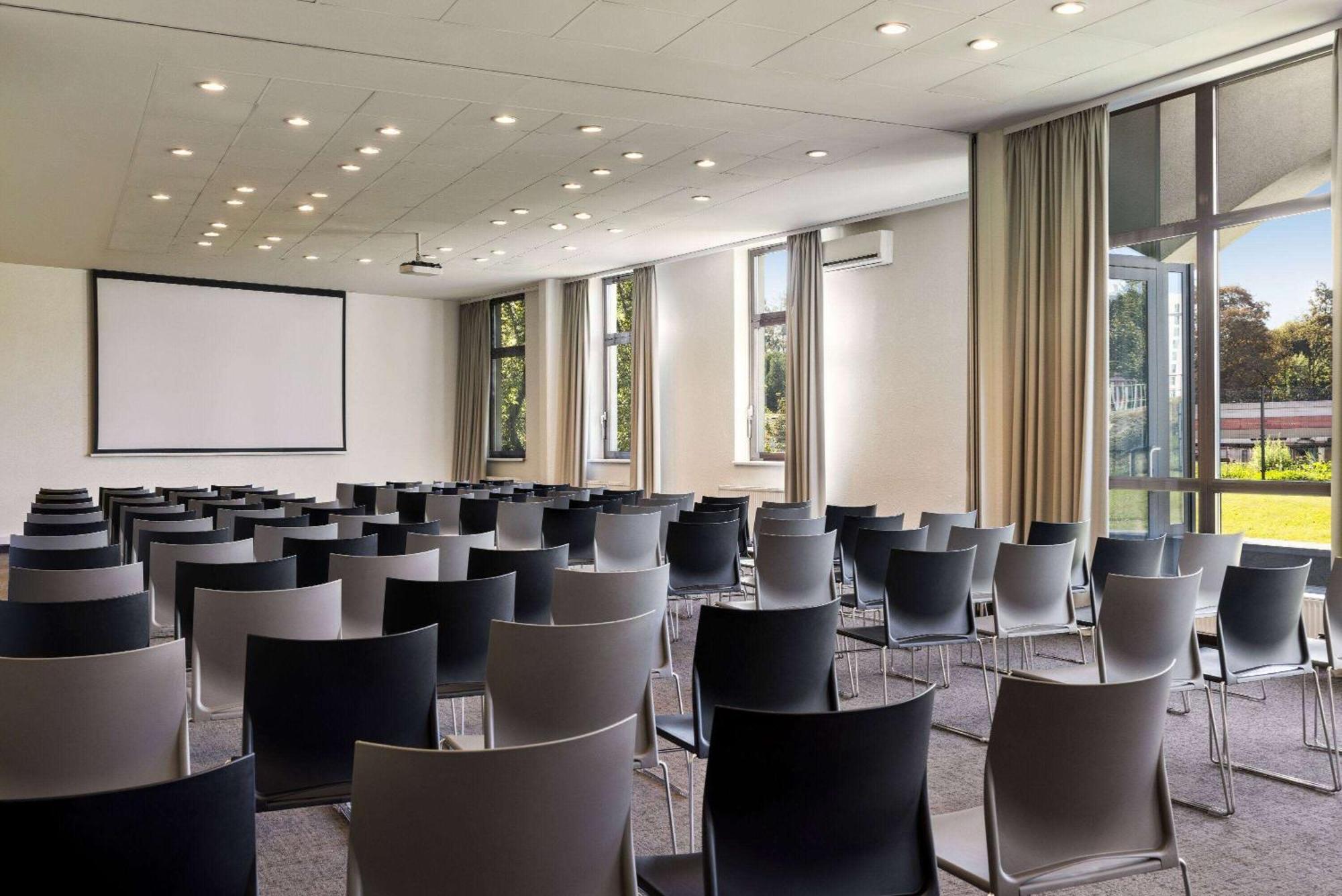 Vienna House Easy By Wyndham Cracow Hotel Krakow Luaran gambar