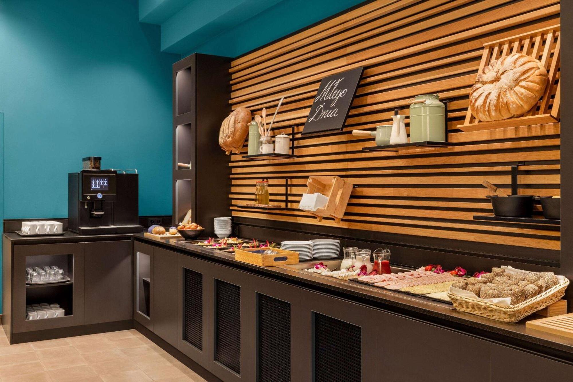 Vienna House Easy By Wyndham Cracow Hotel Krakow Luaran gambar