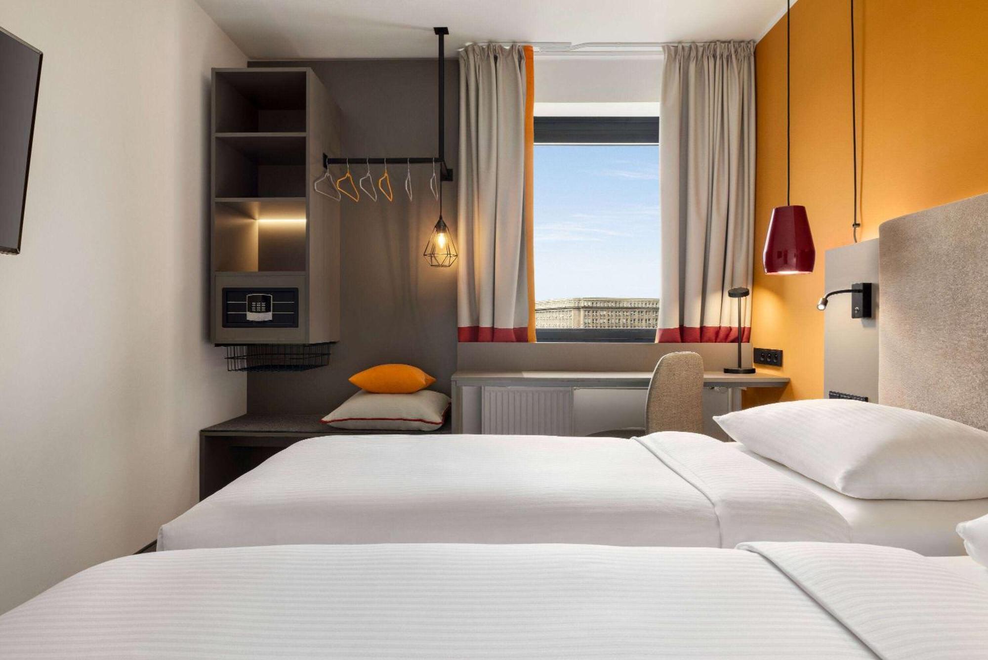 Vienna House Easy By Wyndham Cracow Hotel Krakow Luaran gambar