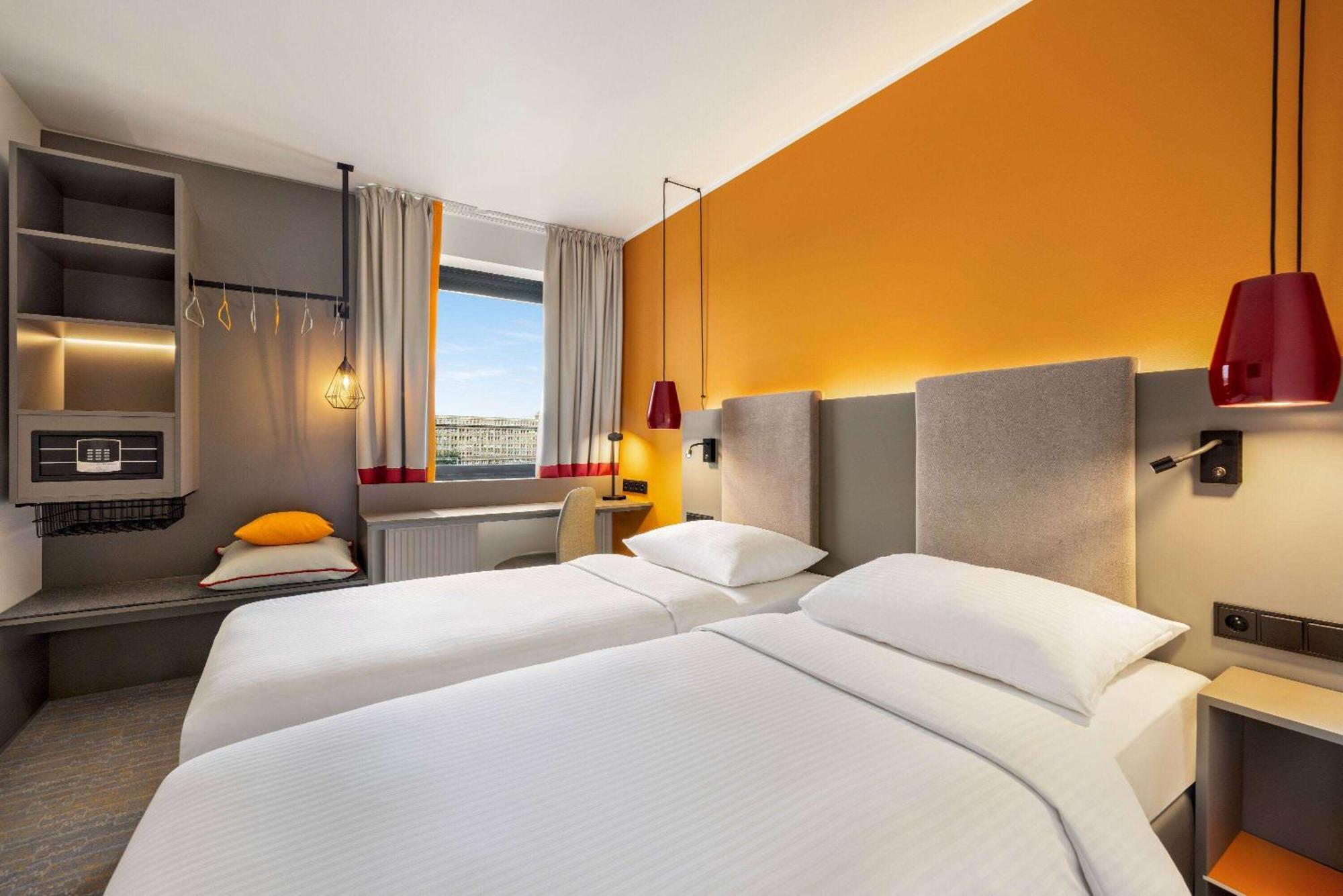 Vienna House Easy By Wyndham Cracow Hotel Krakow Luaran gambar